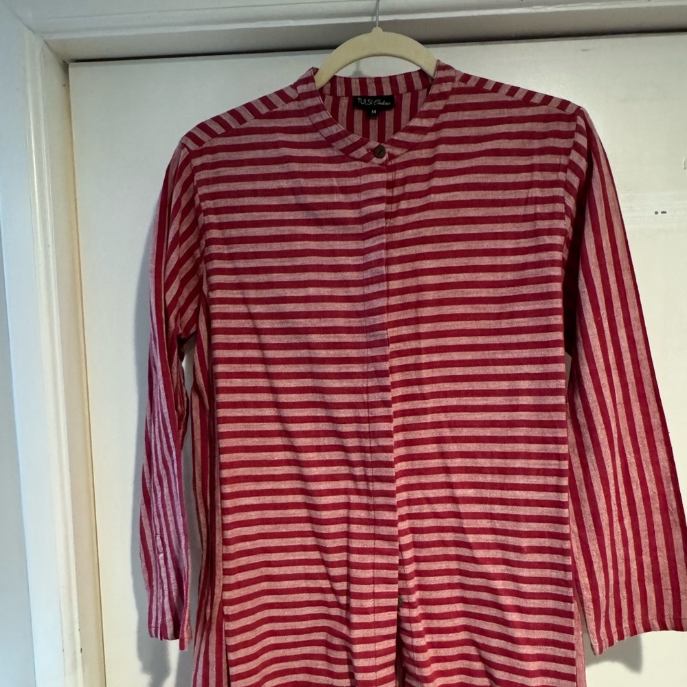 Tulsi online tunic shirt - size Medium